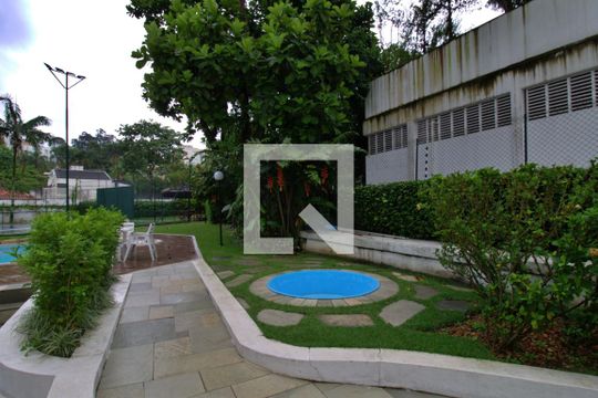 Área comum de apartamento à venda com 3 quartos, 144m² em Real Parque, São Paulo