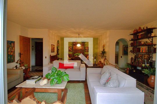 Apartamento à venda com 3 quartos, 144m² em Real Parque, São Paulo