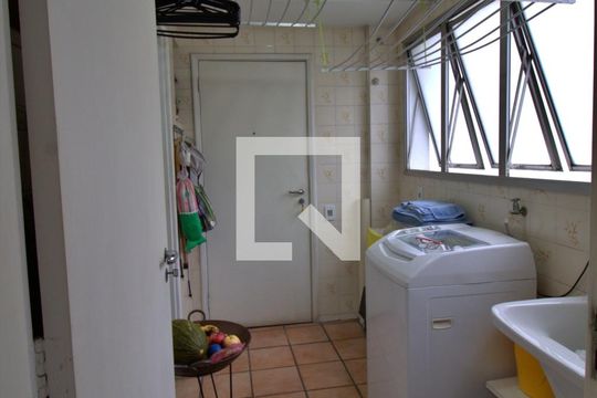 Área de Serviço de apartamento à venda com 3 quartos, 144m² em Real Parque, São Paulo