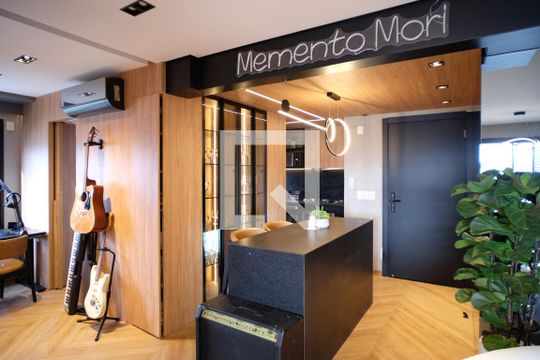 Sala de apartamento à venda com 2 quartos, 97m² em Petrópolis, Porto Alegre