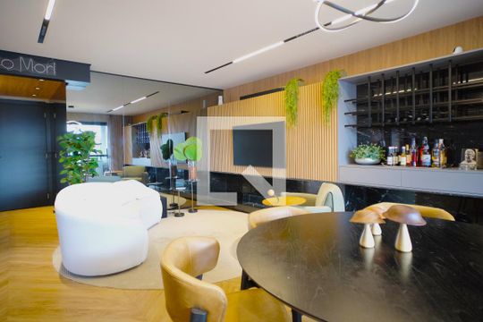 Sala de apartamento à venda com 2 quartos, 97m² em Petrópolis, Porto Alegre