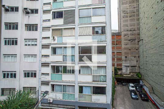 Vista do Quarto de apartamento para alugar com 1 quarto, 70m² em Centro Histórico de São Paulo, São Paulo