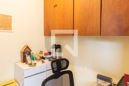 Quarto de Serviço de apartamento à venda com 2 quartos, 78m² em Tijuca, Rio de Janeiro