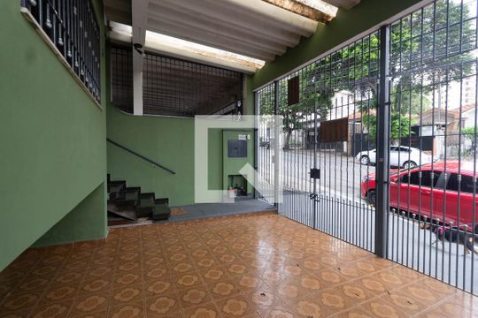 Garagem de casa à venda com 3 quartos, 175m² em Santana, São Paulo
