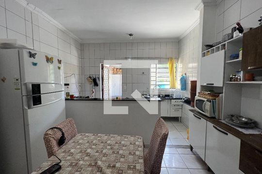 Cozinha de casa à venda com 4 quartos, 380m² em Alvorada, Contagem