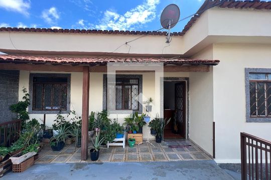 Área comum de casa à venda com 4 quartos, 380m² em Alvorada, Contagem