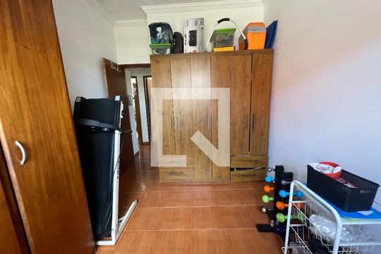 Quarto 2 de casa à venda com 4 quartos, 380m² em Alvorada, Contagem