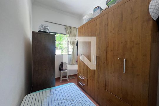 Quarto 1 de casa à venda com 4 quartos, 380m² em Alvorada, Contagem