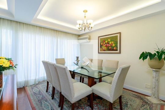 Sala de apartamento à venda com 3 quartos, 160m² em Campo Belo, São Paulo