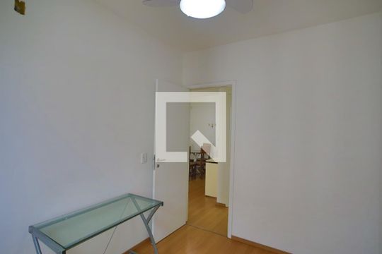 Quarto 2 de apartamento para alugar com 2 quartos, 63m² em Marapé, Santos