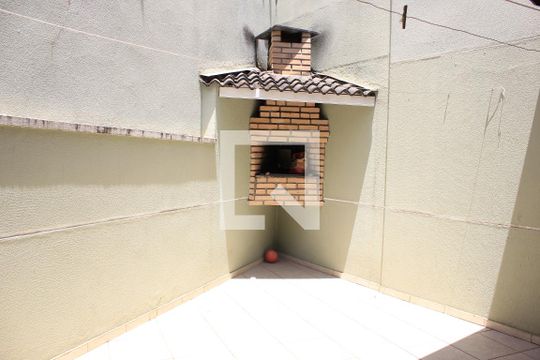 Quintal/ Churrasqueira de casa à venda com 3 quartos, 199m² em Jardim Aliança, Guarulhos