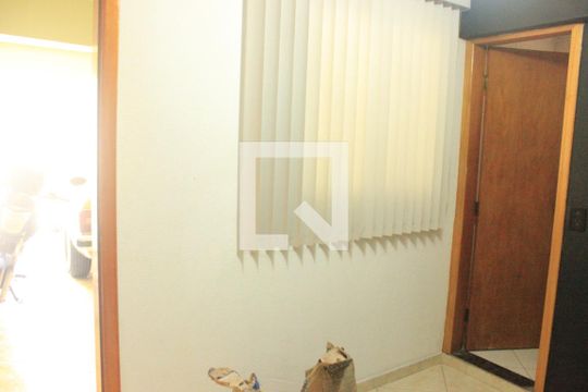 Edícula de casa à venda com 3 quartos, 199m² em Jardim Aliança, Guarulhos