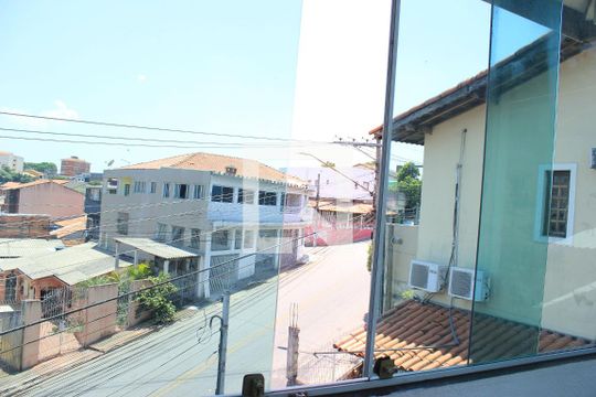 Varanda do Quarto 1 de casa à venda com 3 quartos, 199m² em Jardim Aliança, Guarulhos