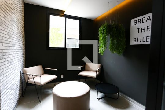 Área comum de apartamento para alugar com 2 quartos, 42m² em Jardim Santo Antônio, São Paulo