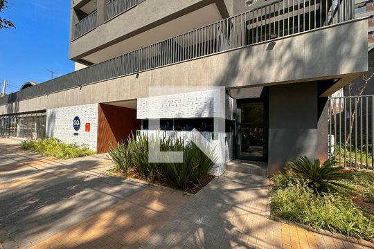 Fachada de kitnet/studio para alugar com 0 quarto, 23m² em Brooklin Paulista, São Paulo