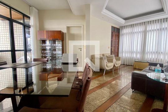 Apartamento à venda com 4 quartos, 139m² em Gutierrez, Belo Horizonte