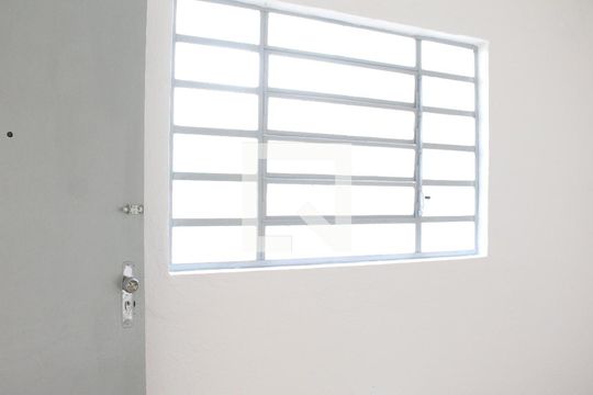 Quarto de Serviço de casa à venda com 2 quartos, 95m² em Vila Dom Pedro Ii, São Paulo