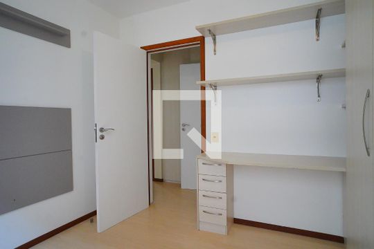 Quarto 3 de apartamento para alugar com 3 quartos, 86m² em Trindade, Florianópolis