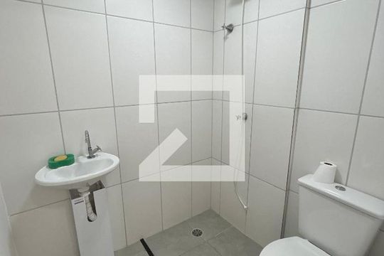 Banheiro de apartamento à venda com 2 quartos, 67m² em Barra Funda, São Paulo