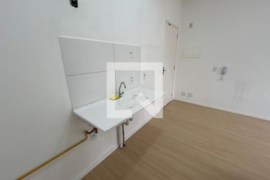 Cozinha de apartamento à venda com 2 quartos, 67m² em Barra Funda, São Paulo