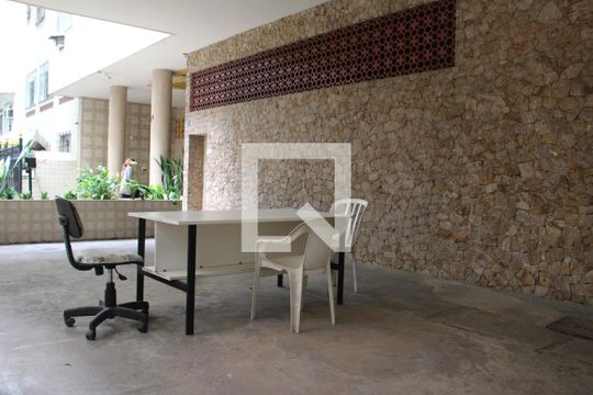 Área comum - Playground de kitnet/studio para alugar com 1 quarto, 30m² em Centro, Rio de Janeiro