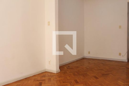 Studio  de kitnet/studio para alugar com 1 quarto, 30m² em Centro, Rio de Janeiro