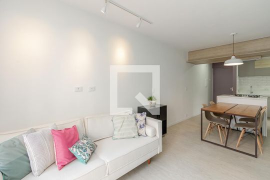 Sala de apartamento para alugar com 1 quarto, 50m² em Brooklin, São Paulo