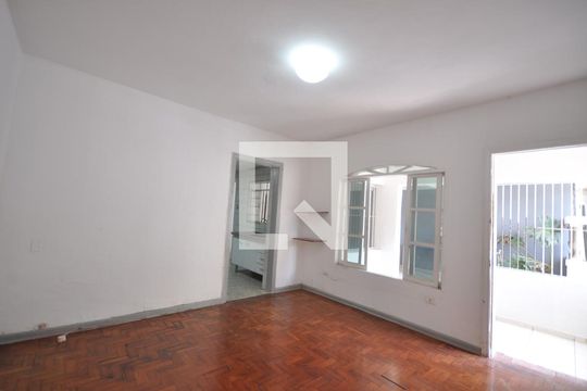 Casa à venda com 1 quarto, 77m² em Vila Ede, São Paulo