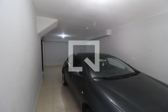 Garagem de casa de condomínio à venda com 3 quartos, 130m² em Vila Esperança, São Paulo