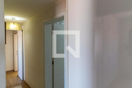 Corredor de apartamento à venda com 4 quartos, 156m² em Jardim Proença, Campinas