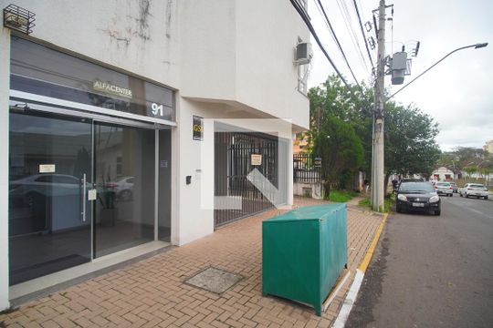 Fachada de kitnet/studio para alugar com 1 quarto, 27m² em Pátria Nova, Novo Hamburgo