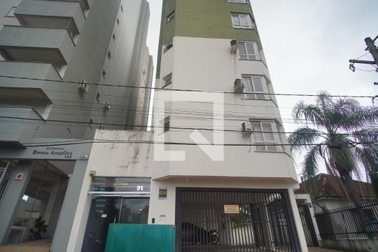 Fachada de kitnet/studio para alugar com 1 quarto, 27m² em Pátria Nova, Novo Hamburgo