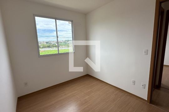 Quarto 1 de apartamento para alugar com 2 quartos, 58m² em Jardim Nova Esperanca, Goiânia