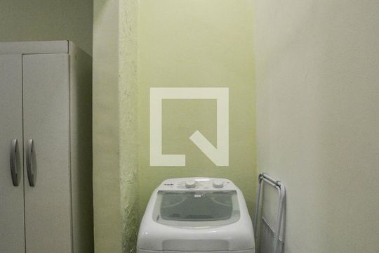 Kitnet de casa para alugar com 1 quarto, 24m² em Vila Floresta, Santo André