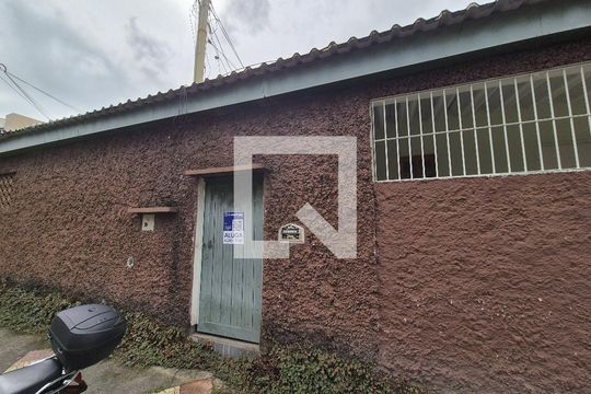 Fachada de casa para alugar com 1 quarto, 24m² em Vila Floresta, Santo André