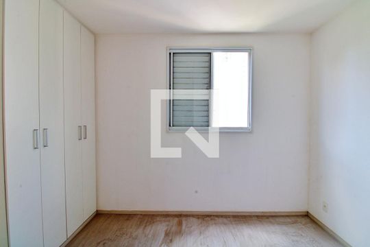 Quarto 1 de apartamento à venda com 3 quartos, 64m² em Vila Praia, São Paulo