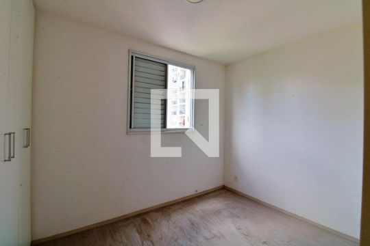 Quarto 1 de apartamento à venda com 3 quartos, 64m² em Vila Praia, São Paulo