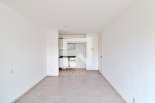 Sala de apartamento à venda com 3 quartos, 64m² em Vila Praia, São Paulo