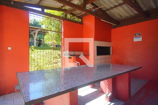 Área comum - Salão de festas de apartamento para alugar com 2 quartos, 54m² em Canudos, Novo Hamburgo