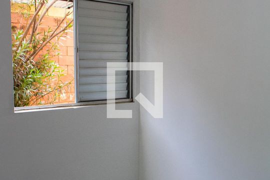 Quarto 1 de apartamento à venda com 2 quartos, 75m² em Taquaral, Campinas