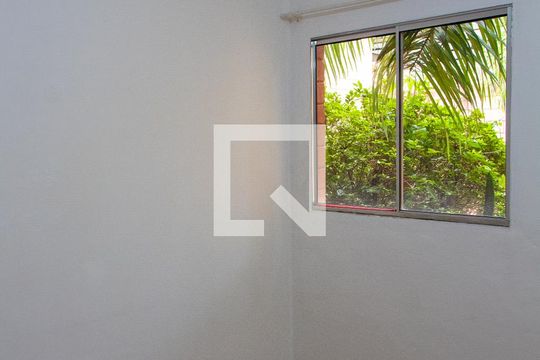 Sala de apartamento à venda com 2 quartos, 75m² em Taquaral, Campinas
