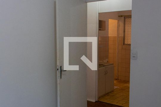 Quarto 1 de apartamento à venda com 2 quartos, 75m² em Taquaral, Campinas