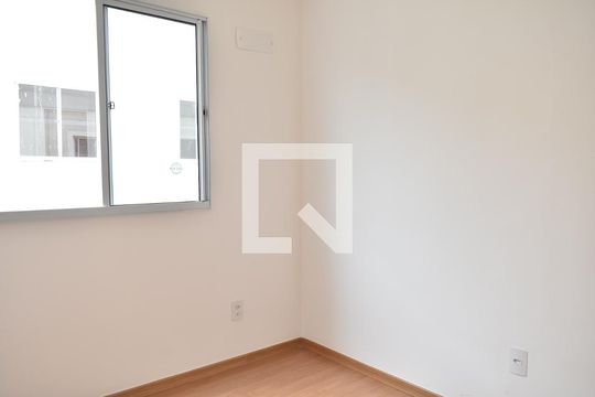 Quarto 2 de apartamento para alugar com 2 quartos, 54m² em Inhoaíba, Rio de Janeiro