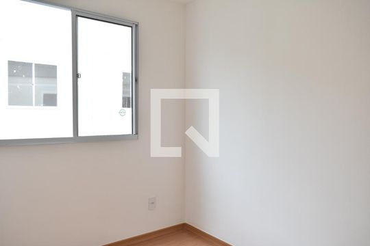 Quarto 1 de apartamento para alugar com 2 quartos, 54m² em Inhoaíba, Rio de Janeiro