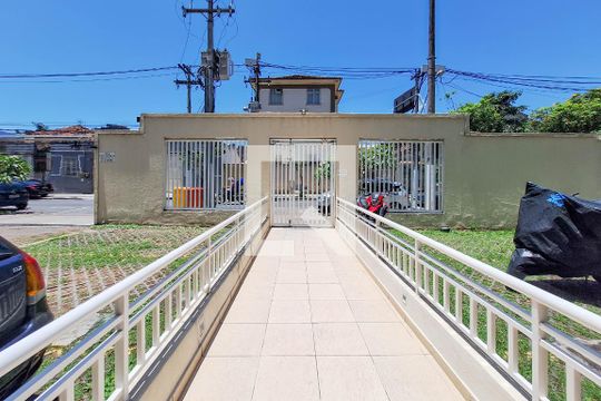 Fachada de apartamento à venda com 3 quartos, 80m² em Centro, Niterói