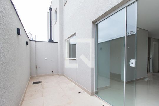 Área de Serviço de casa de condomínio para alugar com 3 quartos, 170m² em Fazendinha, Curitiba
