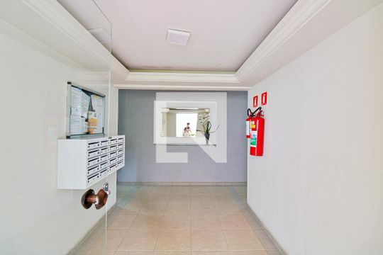 Área comum - Hall de entrada de apartamento à venda com 2 quartos, 50m² em Paraisópolis, São Paulo