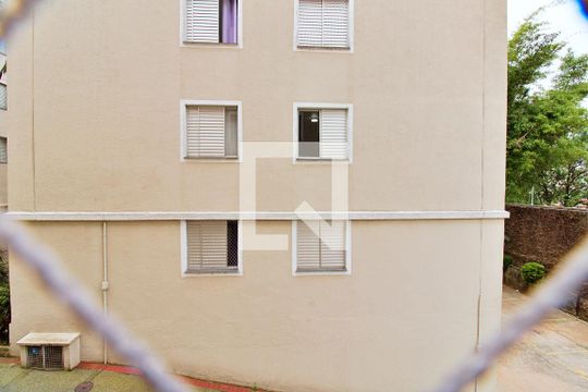 Sala (vista) de apartamento à venda com 2 quartos, 50m² em Paraisópolis, São Paulo