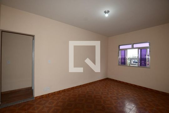Sala de casa para alugar com 3 quartos, 50m² em Madureira, Rio de Janeiro