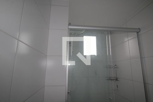 Banheiro de apartamento para alugar com 2 quartos, 49m² em Estância Velha, Canoas